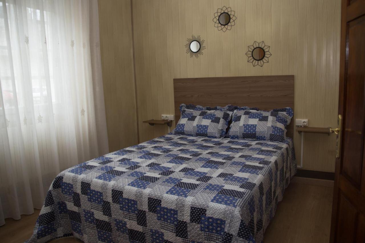 La Casa Del Rio - A 13 Kilometros De Santiago Βίλα Sigueiro Εξωτερικό φωτογραφία